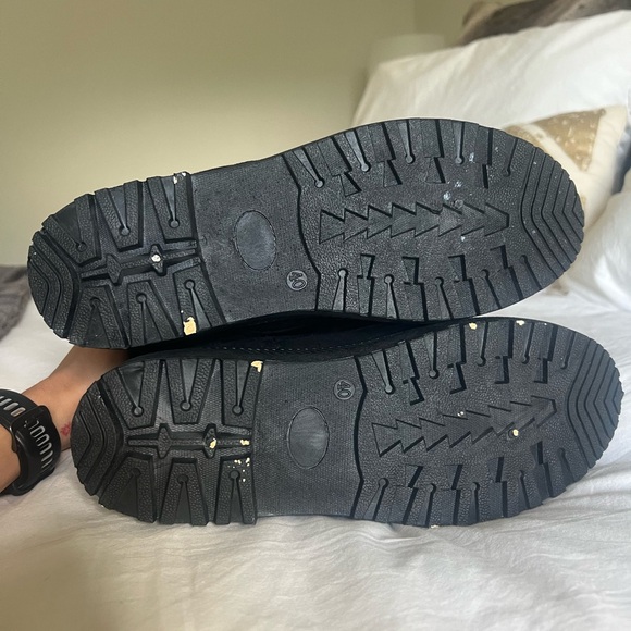 NEW! NEVER WORN SQL fur lined winter boots - Picture 3 of 5